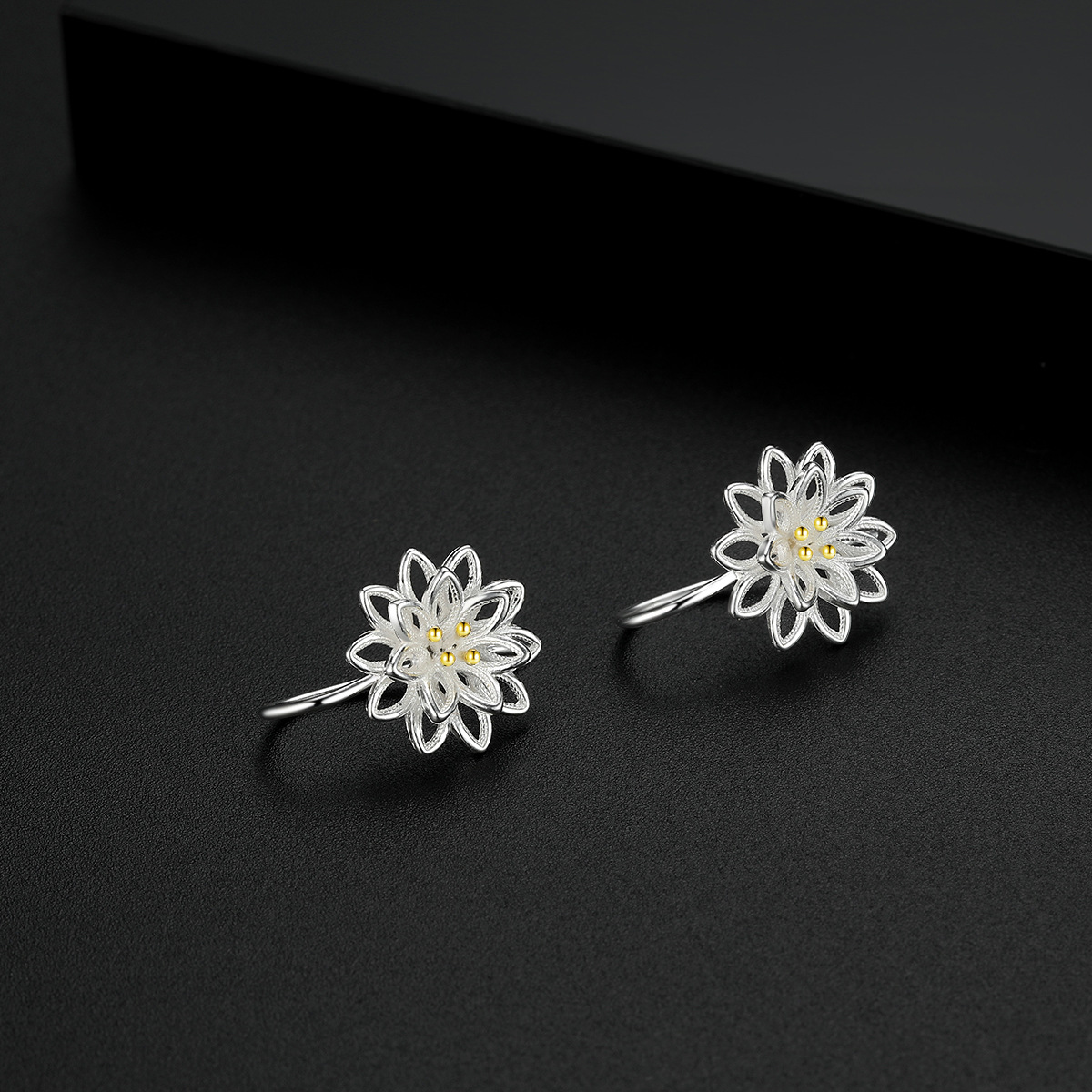 Bông tai nữ MATERA bạc S999 hoa cúc mặt trời chính hãng thiết kế nổi bật sang trọng MBT04